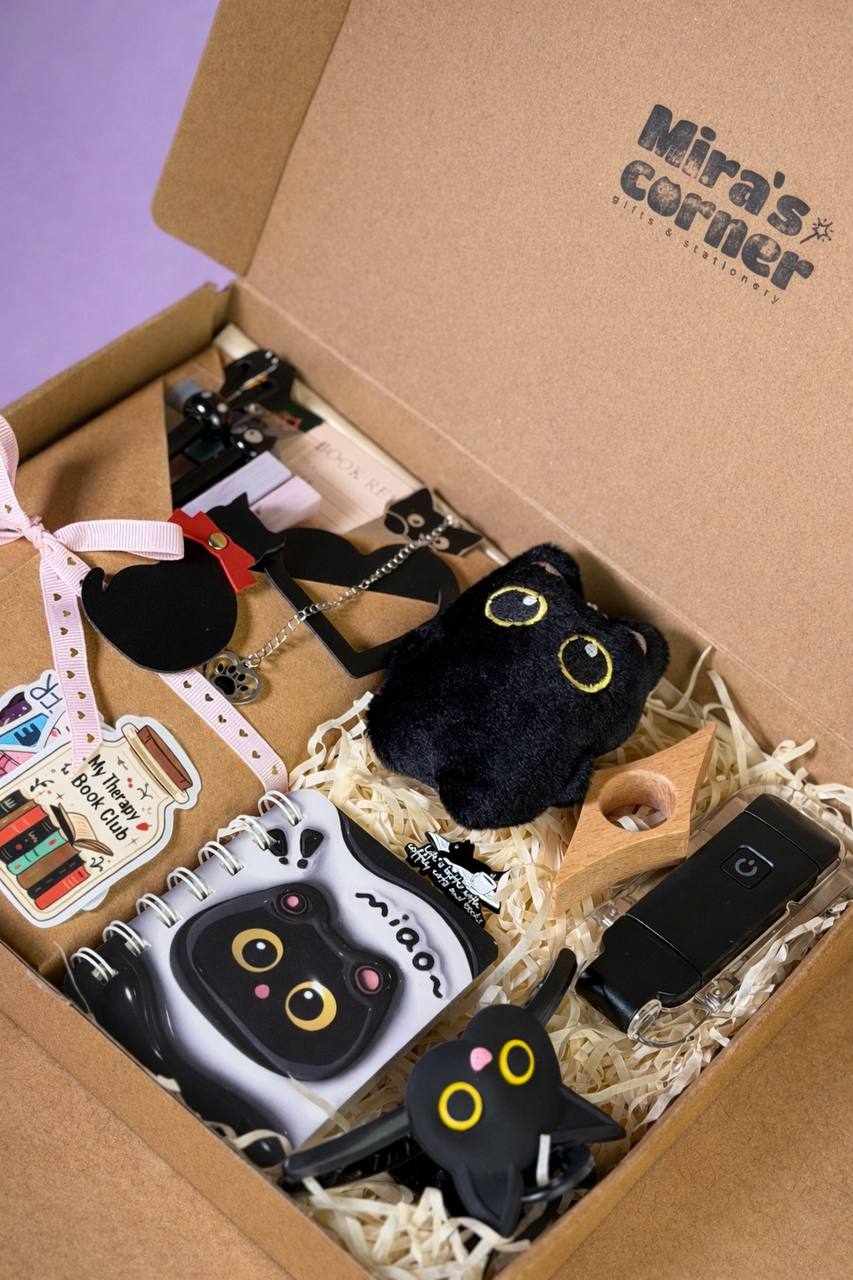 Mira's literature club