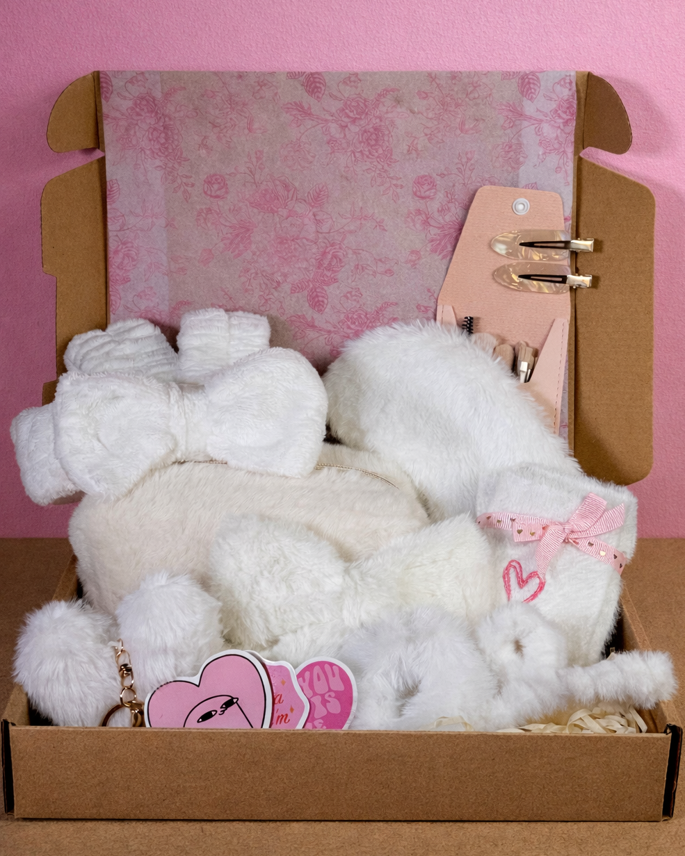 Fluffy Self-Care Gift Set — White Cozy Beauty Bundle