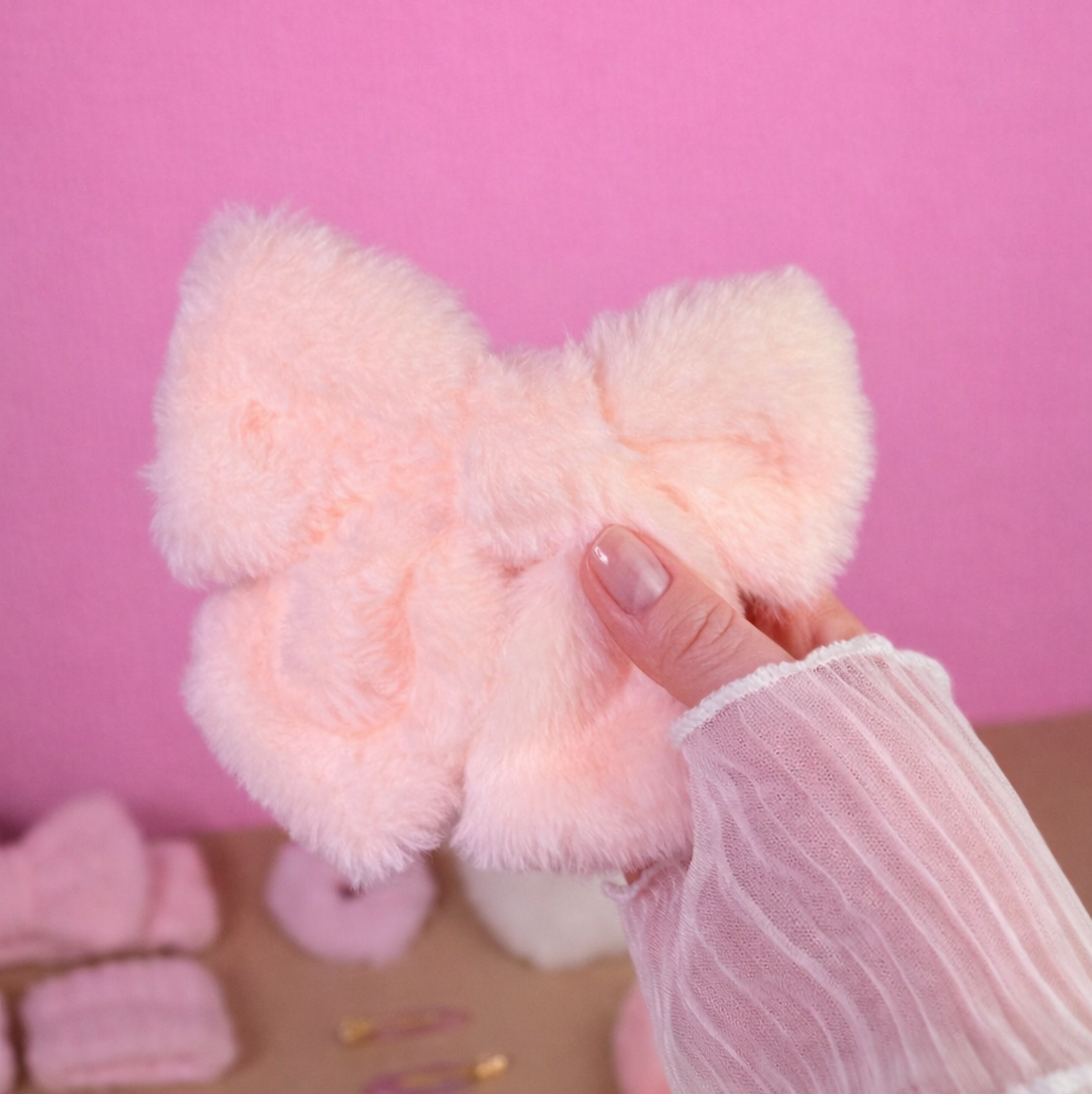 Fluffy Self-Care Gift Set — Blush Pink Beauty Bundle